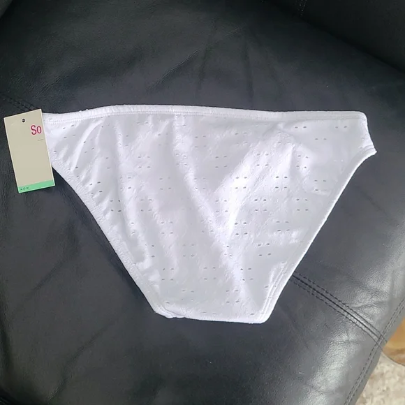 SO Swim Hipster Bottom Size M (Junior) White Eyelet. NWT - Picture 2 of 6